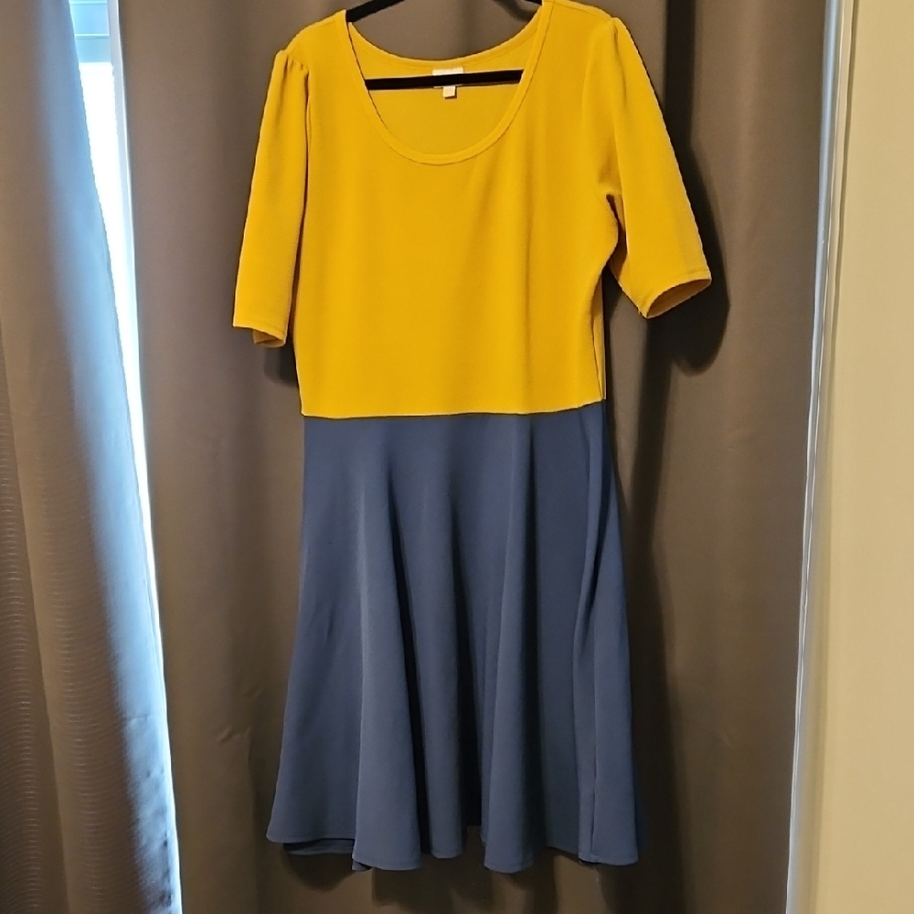 LuLaRoe Yellow and Blue Midi Dress 3xl